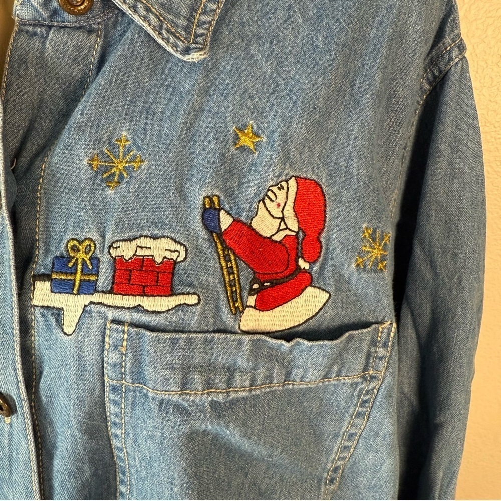 Nutcracker Denim Christmas Santa On Rooftop Blouse Shirt Sz L Embroidered - Picture 3 of 6